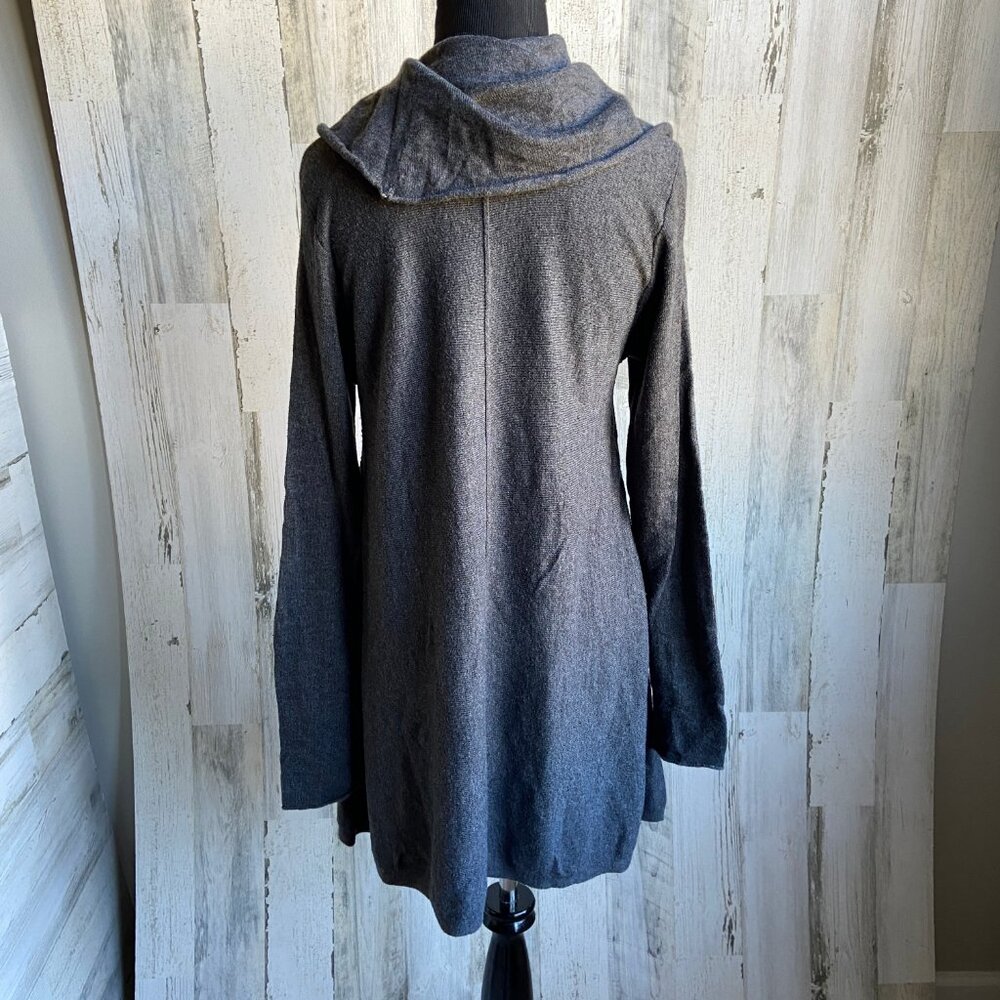 Motherhood Maternity Size Large Lightweight Sweater Grey Cowl Neck - Picture 3 of 4